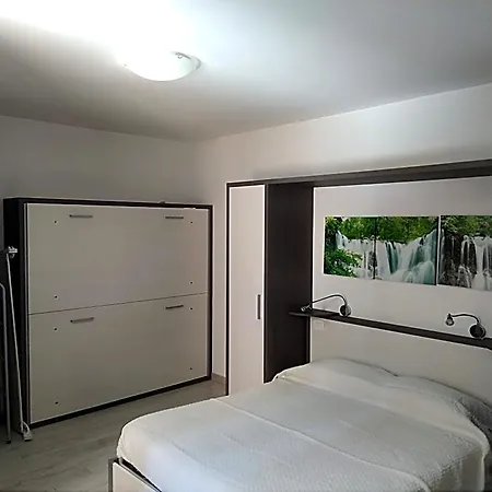 L'acero فندق مبيت وإفطار 3*