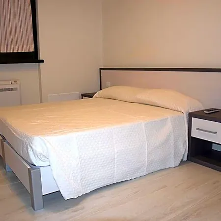 L'acero فندق مبيت وإفطار 3*